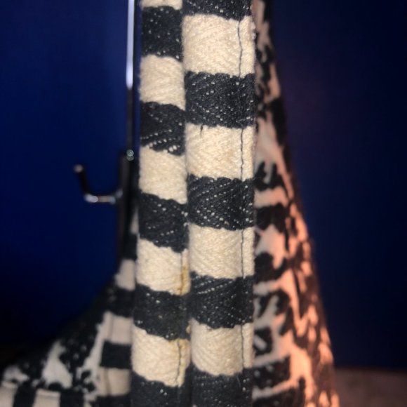 Shoulder Purse Tote Bag Large Jacquard Woven Bohemiam Black White Neutral NWOT - Picture 10 of 11